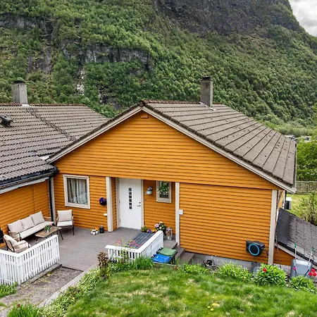 Panorama By Interhome *